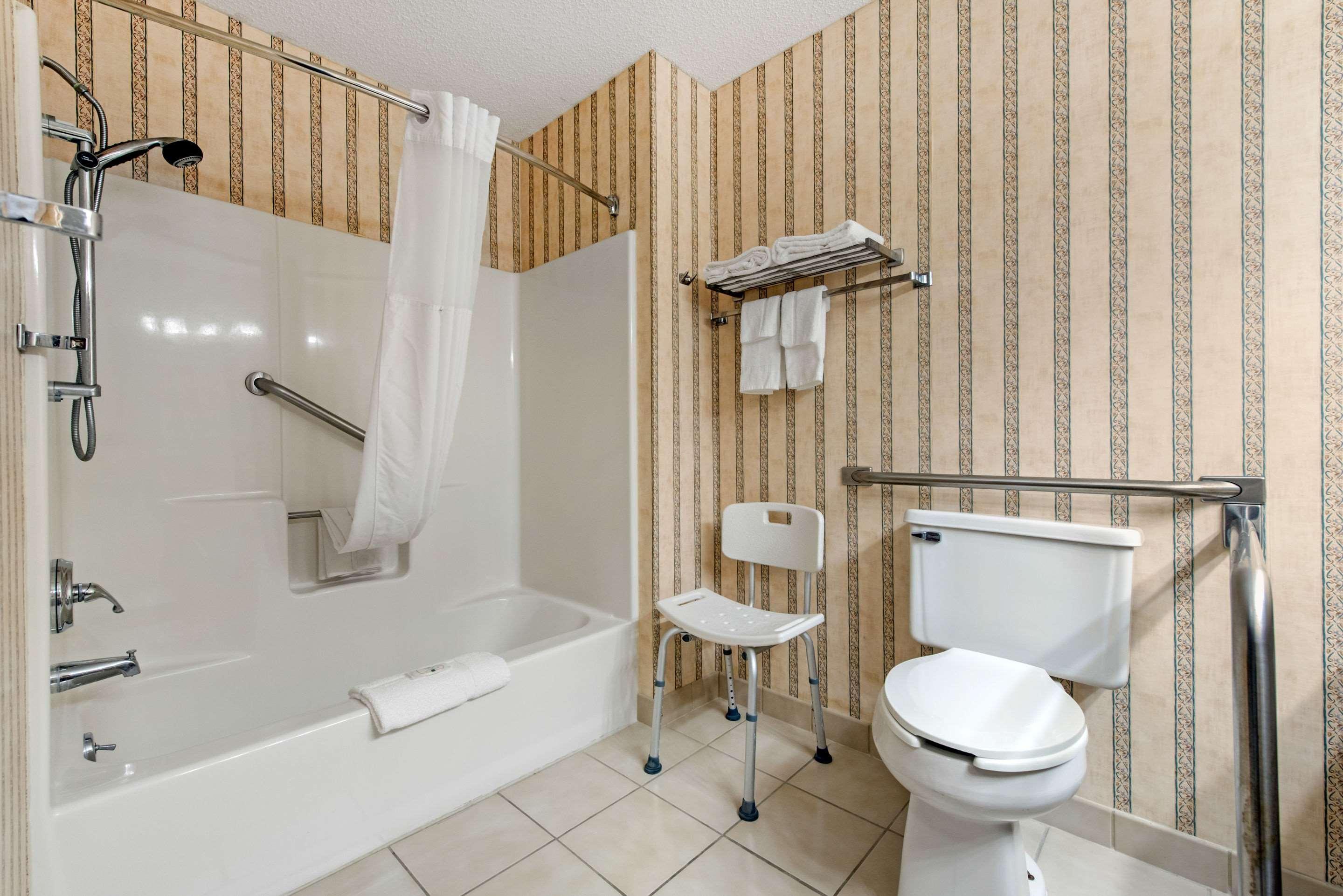 Quality Inn Fairborn Kültér fotó
