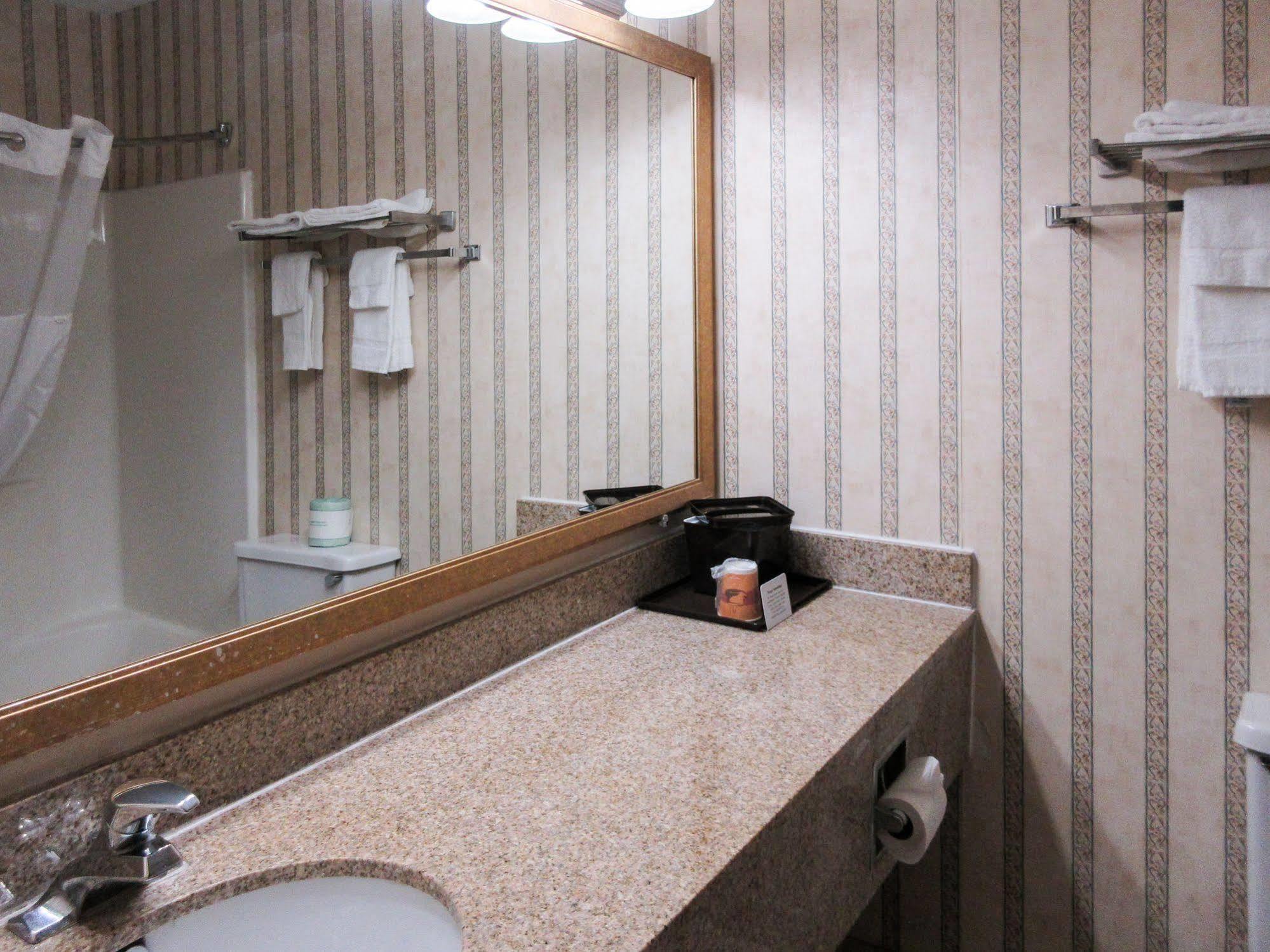 Quality Inn Fairborn Kültér fotó