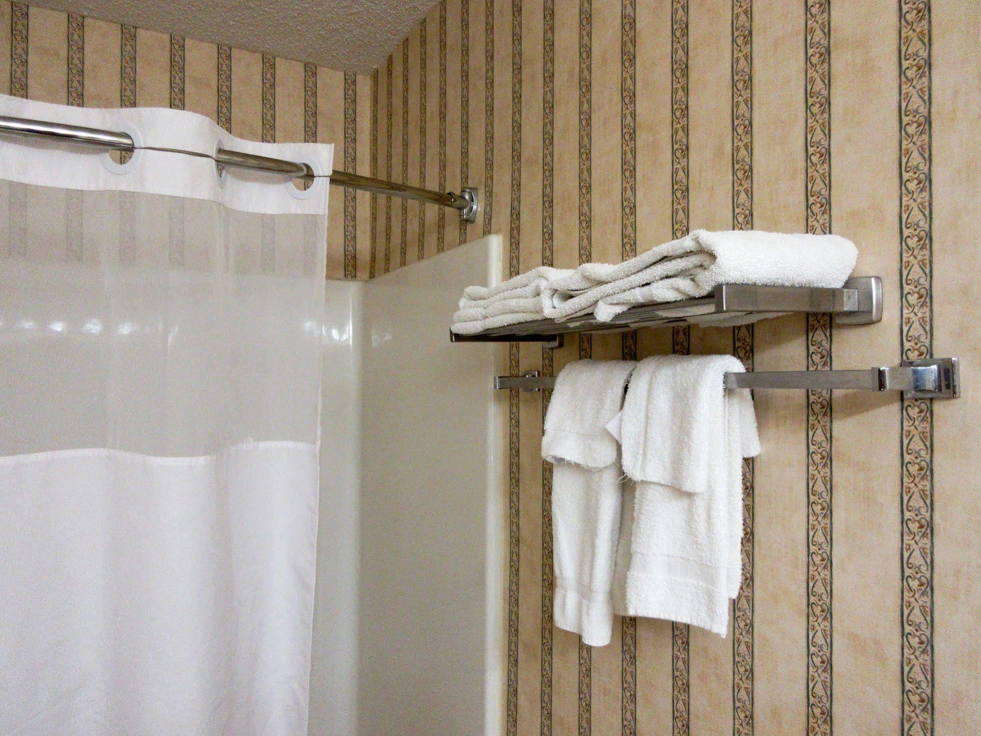 Quality Inn Fairborn Kültér fotó